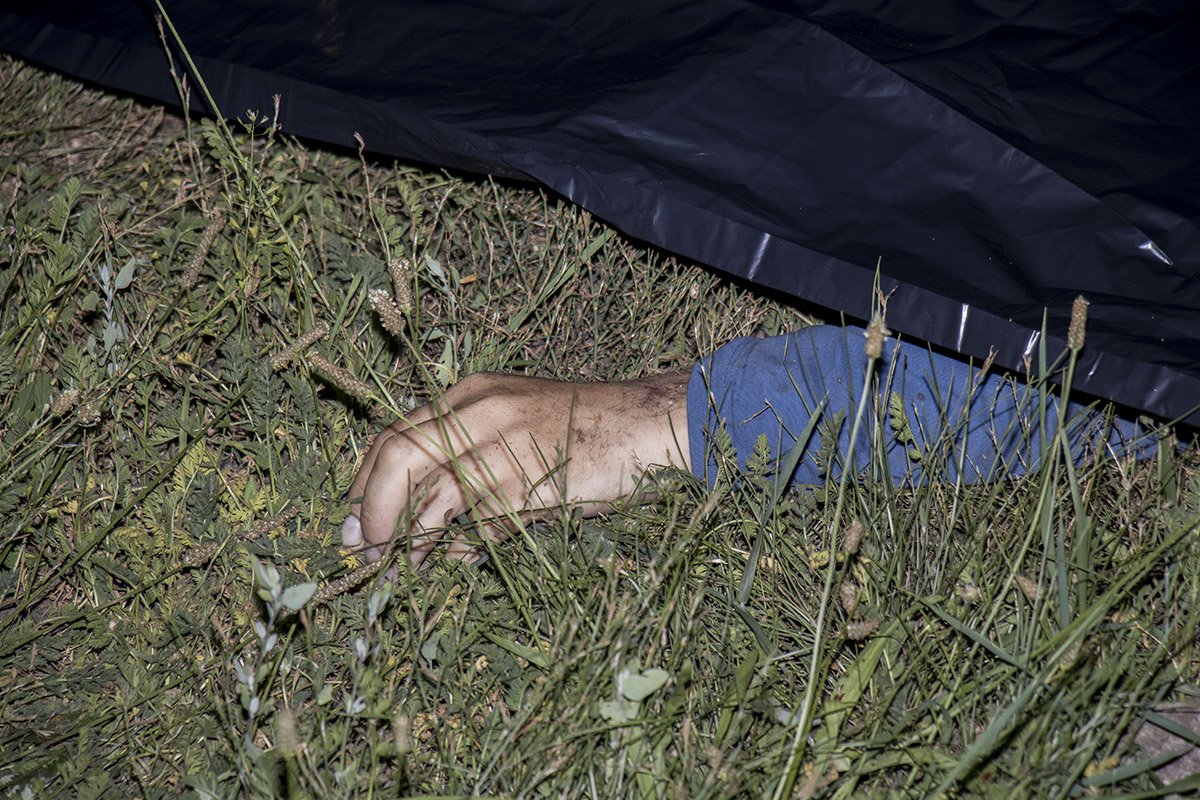 Пешеход скончался на месте до приезда медиков 