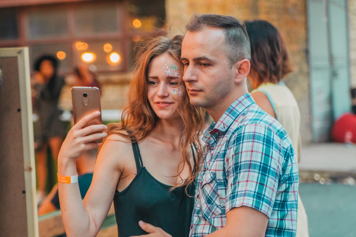 Любовь в воздухе!