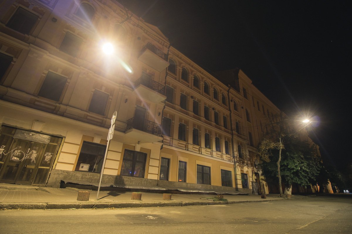 Отличное место для ночных прогулок Отличное место для ночных прогулок