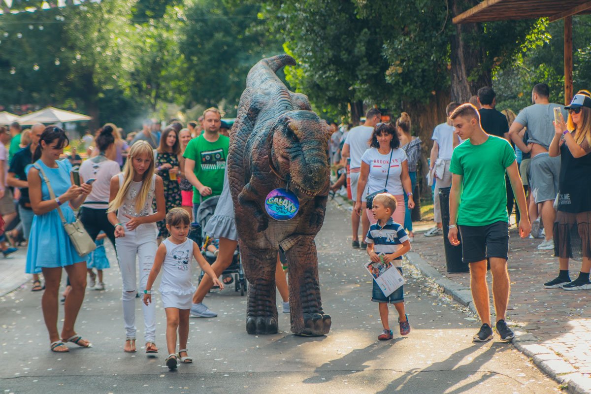 В Киеве на Арт-заводе Платформа прошел еще один день рэперской тусовки «Рэп Шмэп Йо» В Киеве на Арт-заводе Платформа прошел еще один день рэперской тусовки «Рэп Шмэп Йо»