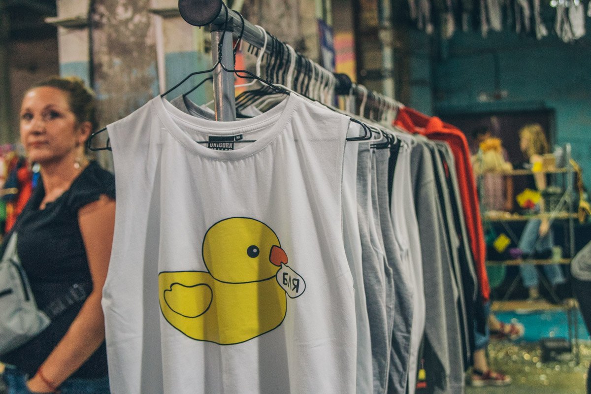 Желающие могли обновить свой гардероб, собирая идеальный лук к новому сезону Желающие могли обновить свой гардероб, собирая идеальный лук к новому сезону