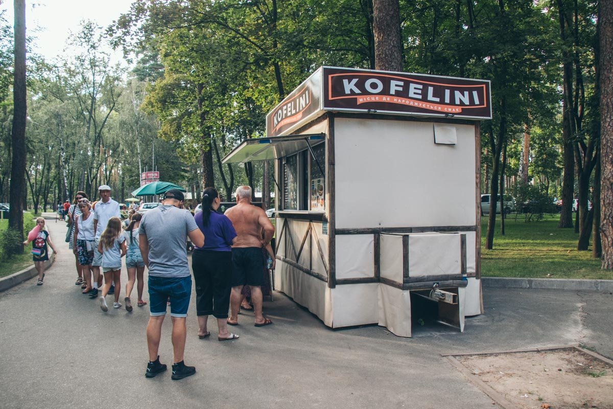 Легально установленные палатки продаж и передвижные торговые точки начали обозначать голограммой Легально установленные палатки продаж и передвижные торговые точки начали обозначать голограммой