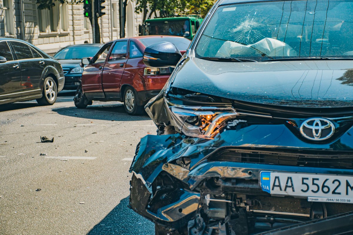 Пассажиры Rav 4 не нуждались в госпитализации Пассажиры Rav 4 не нуждались в госпитализации