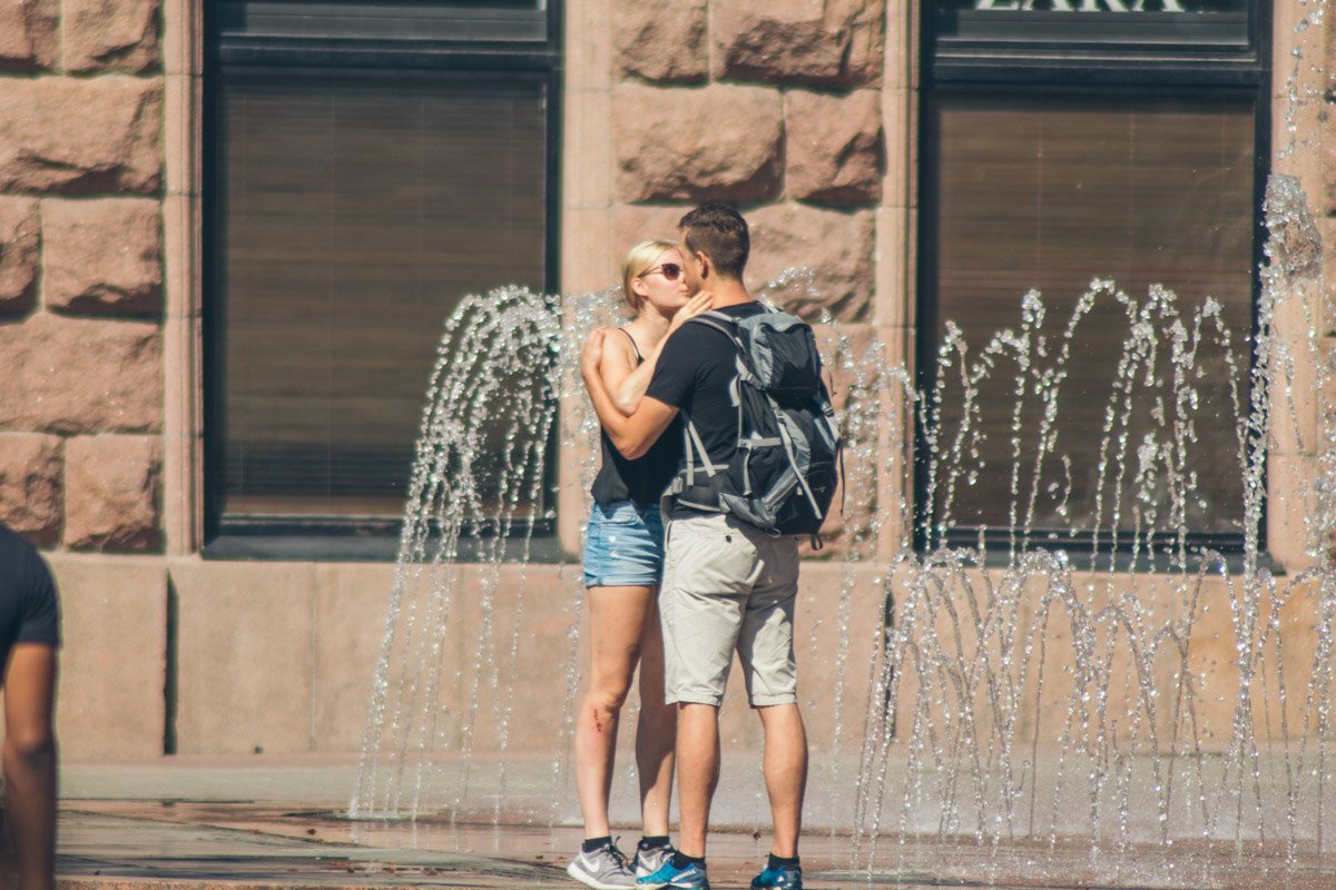 Любовь в большом городе Любовь в большом городе