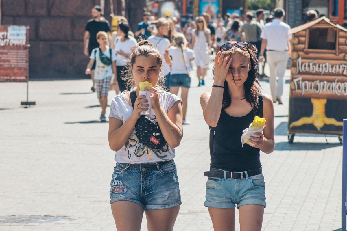 Шаурма или девушки? Шаурма или девушки?