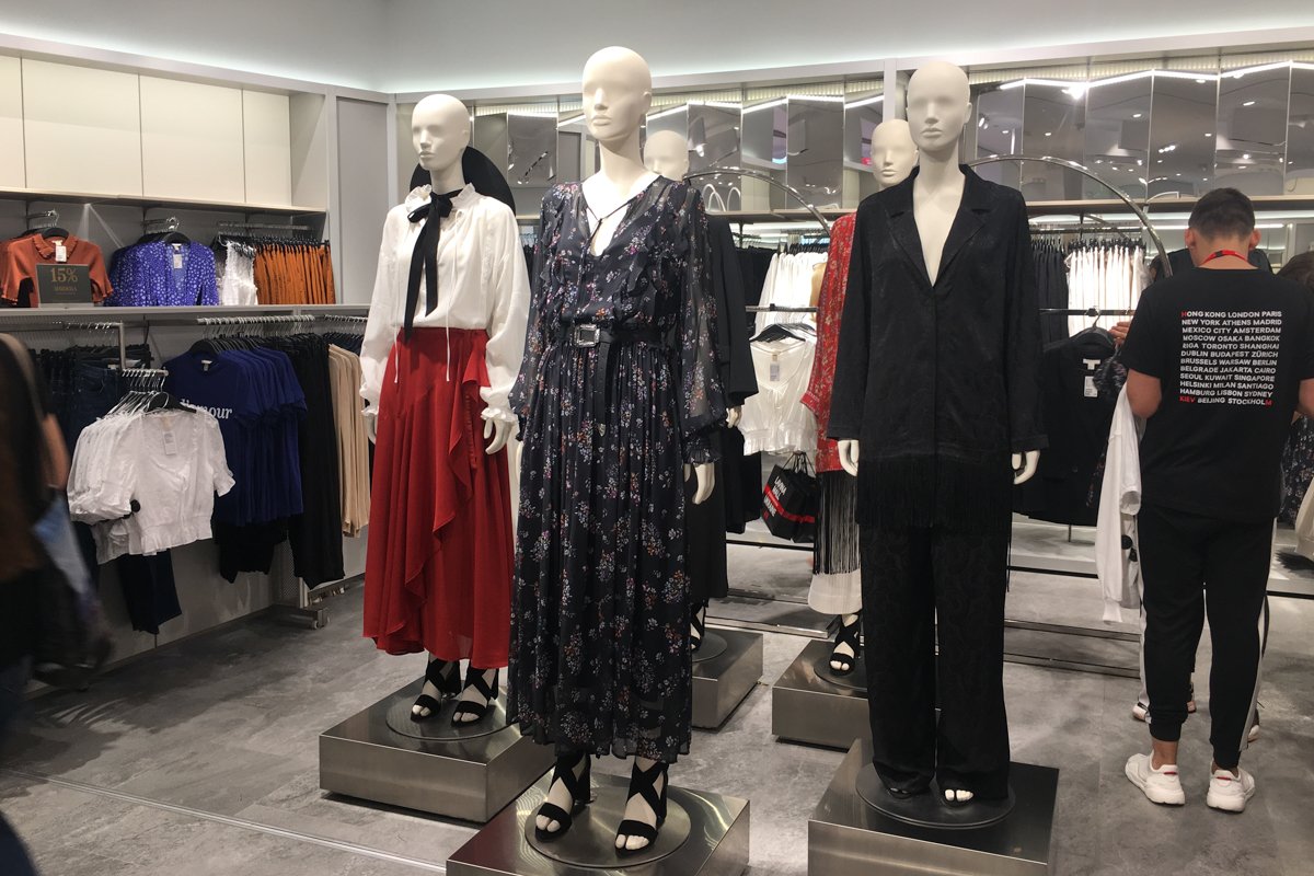 Цены в новом магазине доступные 