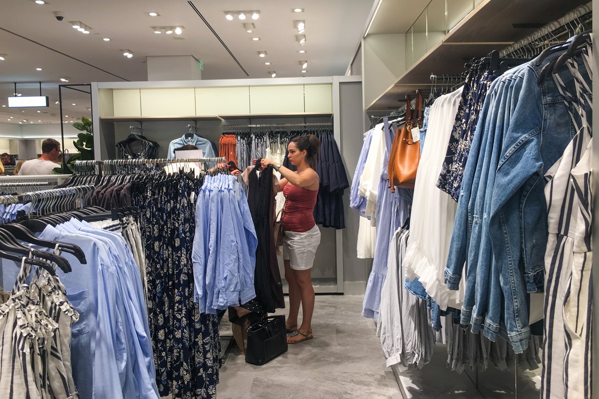 По предварительной информации, в нынешнем году в Киеве откроют еще один магазин марки.