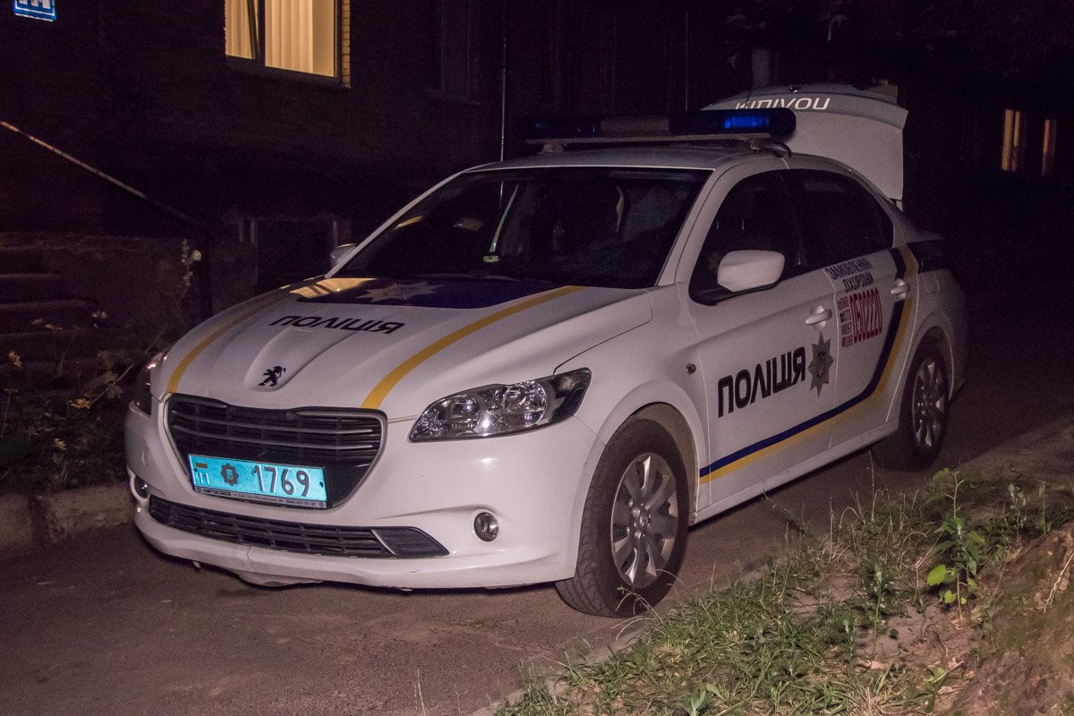 На месте работал экипаж патрульной полиции и «скорая»