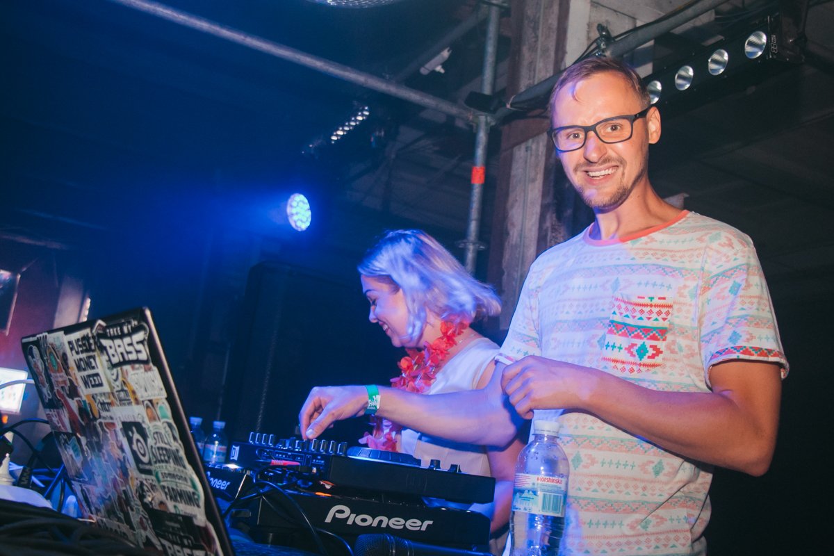 Музыка - это вид общения!