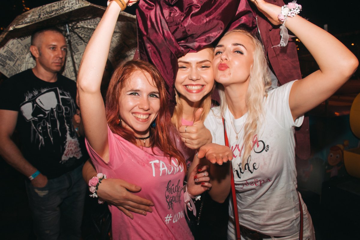 Мокрые и счастливые Мокрые и счастливые