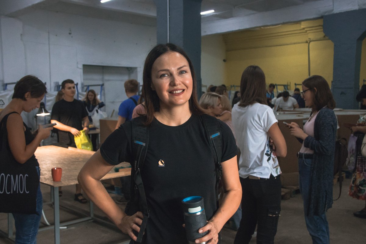 Основательница общественной организации "Україна без сміття" и учредительница станции Евгения Аратовская Основательница общественной организации "Україна без сміття" и учредительница станции Евгения Аратовская