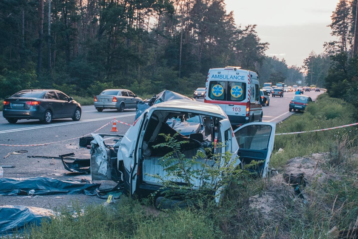 По словам свидетелей, у водителя Citroеn не было и секунды, чтобы сориентироваться и избежать столкновения