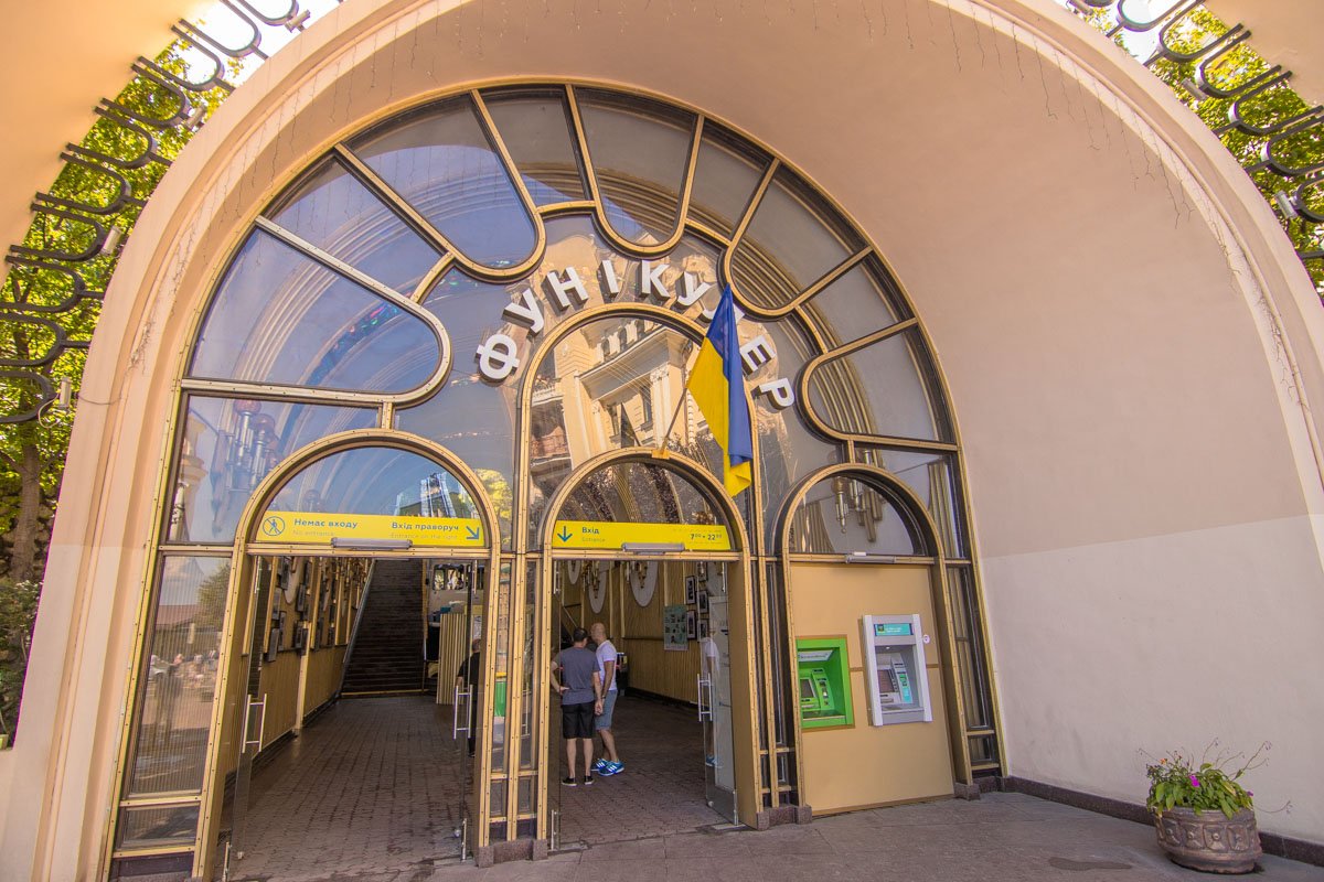 Зато теперь подъемник может еще один год безопасно перевозить людей