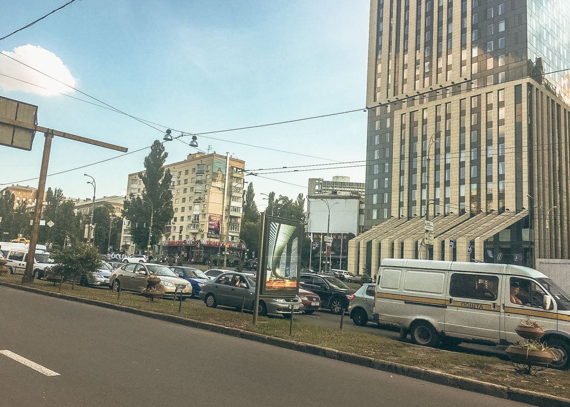 В пробках почти весь центр города