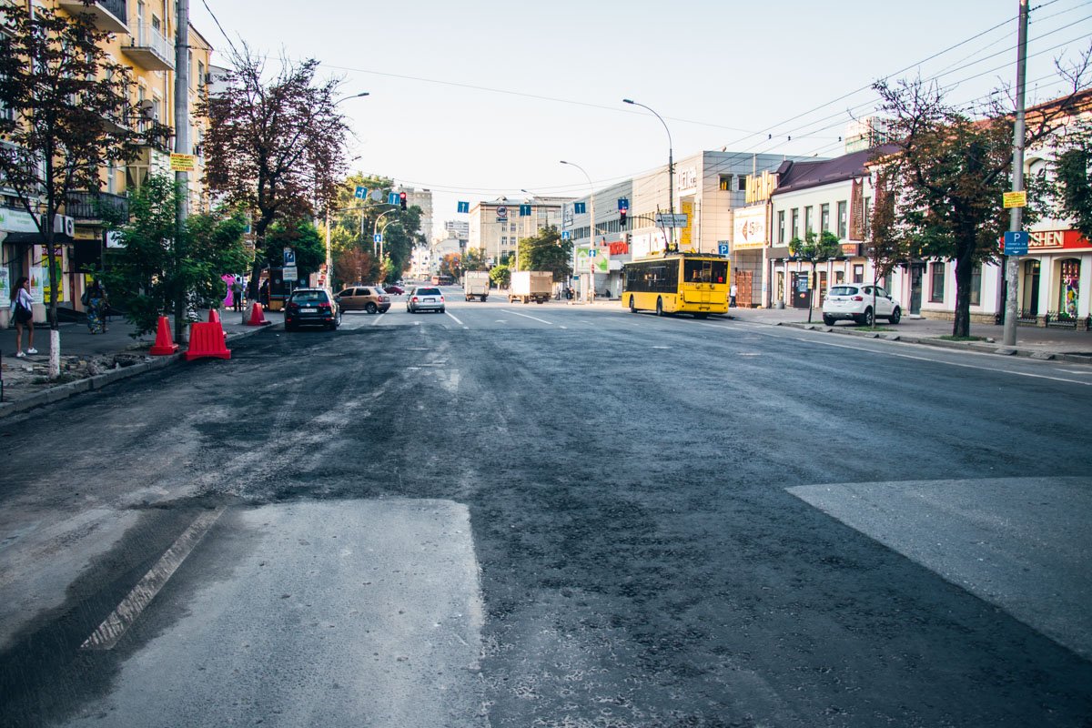 Сложно представить, что день назад здесь были сплошные дыры Сложно представить, что день назад здесь были сплошные дыры