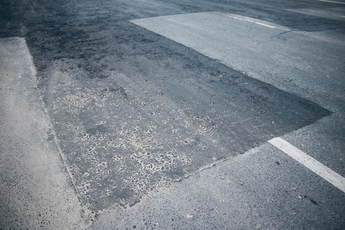 Тем не менее, дорога получилась ровной Тем не менее, дорога получилась ровной