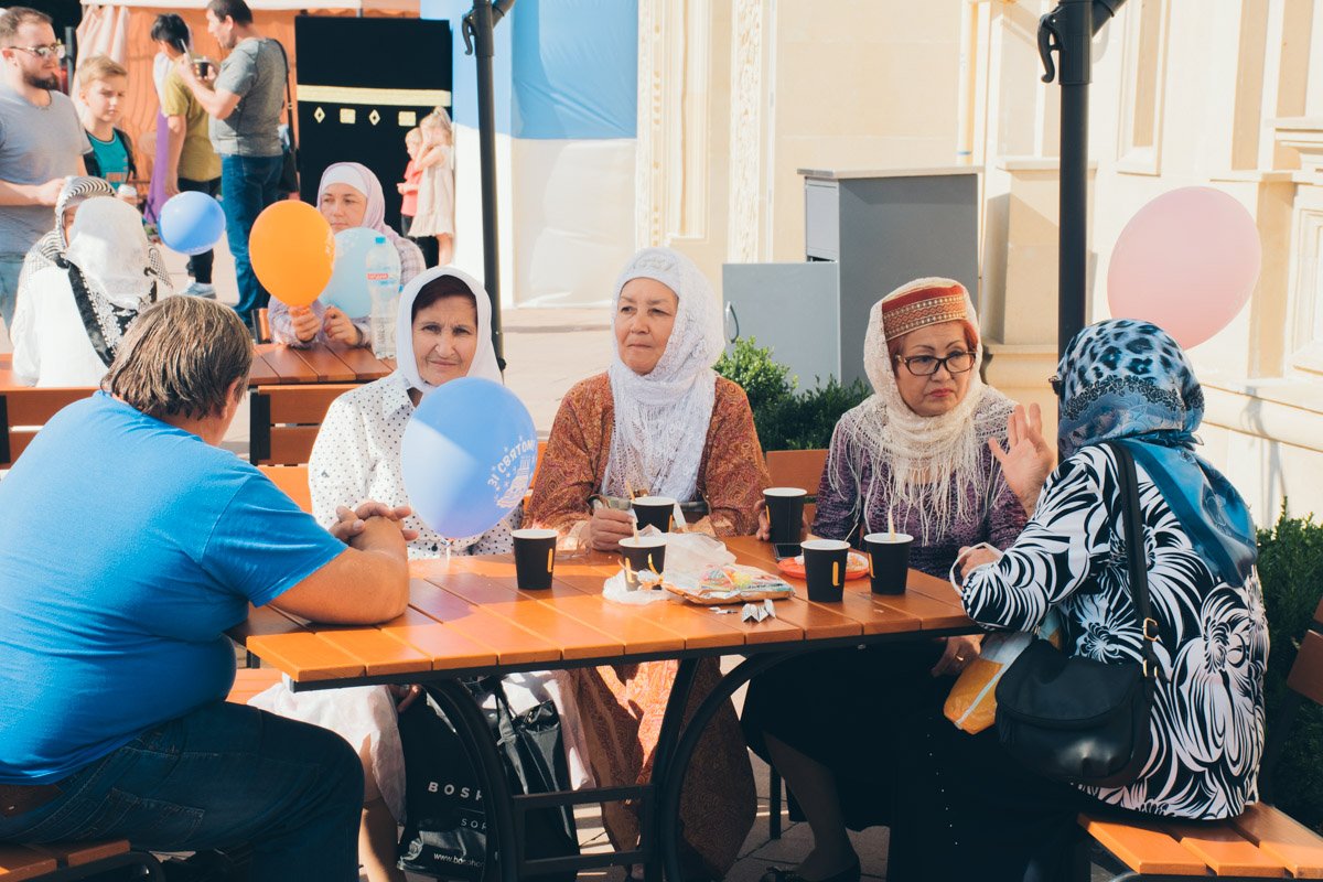 Пророк является для них символом терпимости, смирения и покорности Богу