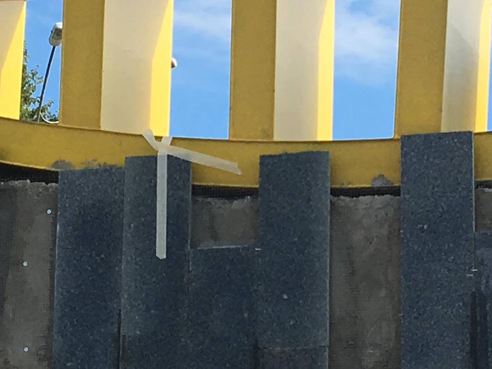 Пресс-служба аэропорта имени Сикорского назвала строение громадным и ужасным