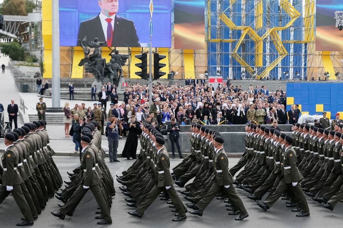 Парад ко Дню Независимости пройдет в центре Киева Парад ко Дню Независимости пройдет в центре Киева