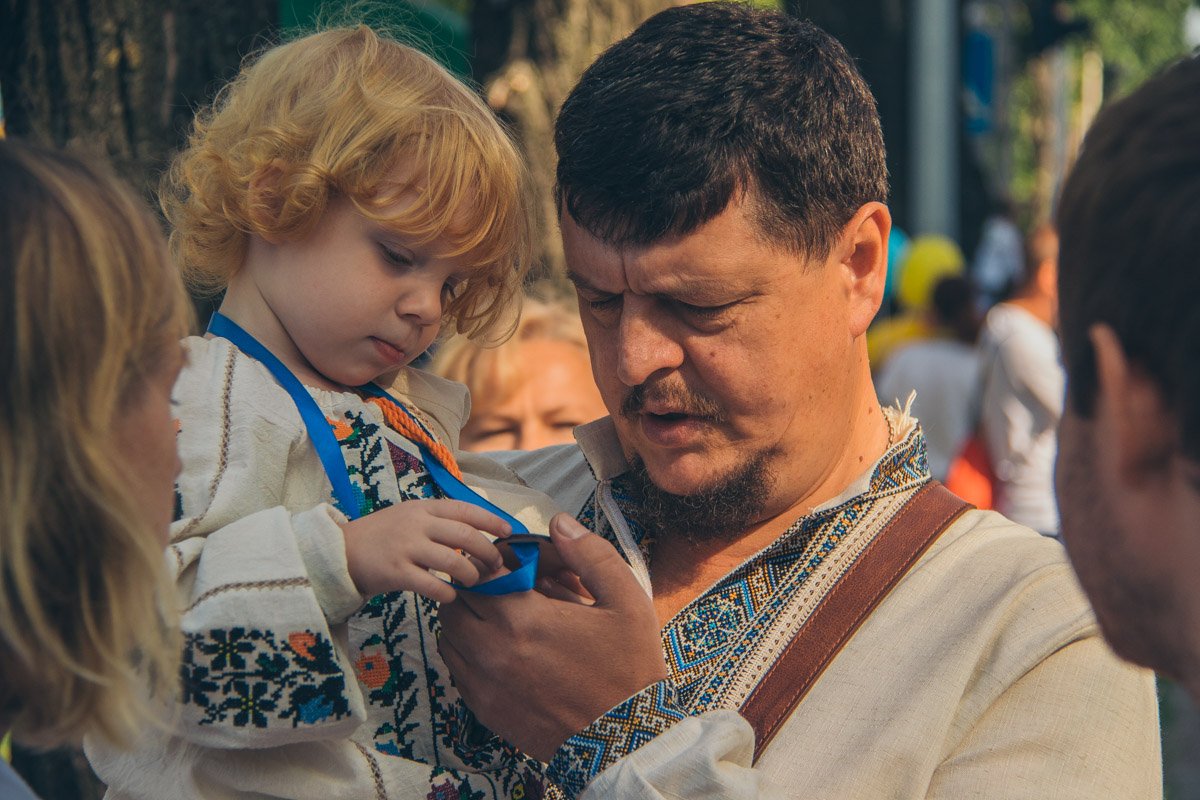 А вот на самый длинный забег, на 10 километров, допускали только участников от 16 лет А вот на самый длинный забег, на 10 километров, допускали только участников от 16 лет