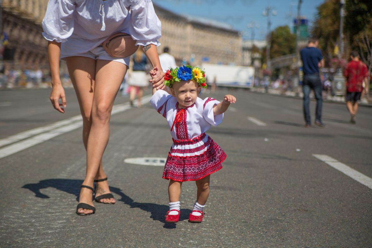 Такая маленькая, а уже патриотка