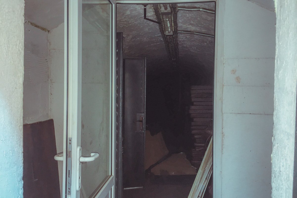 По предварительной информации, пожар начался с электрощитка в Damas По предварительной информации, пожар начался с электрощитка в Damas