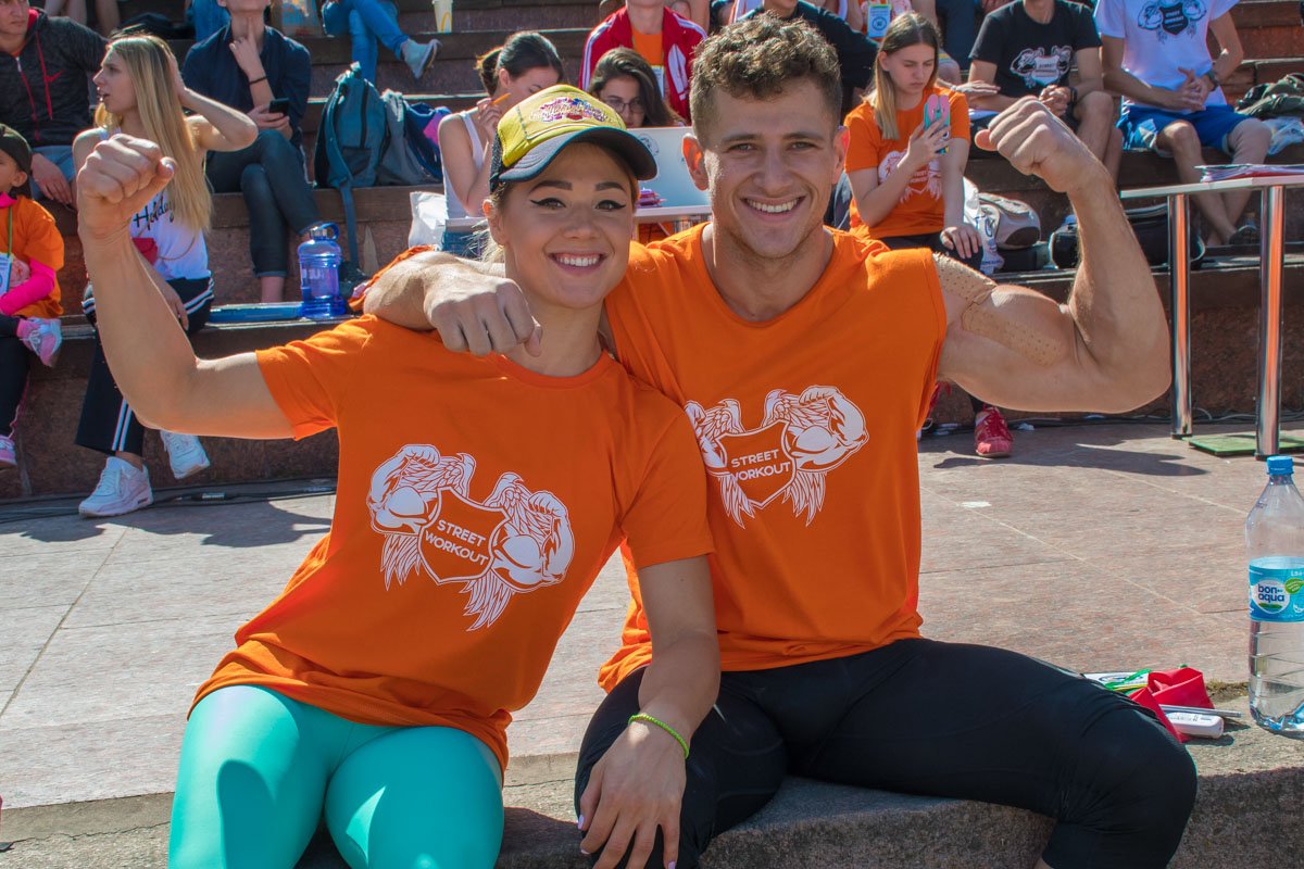 В конце участники фестиваля устроили совместное Workout шоу