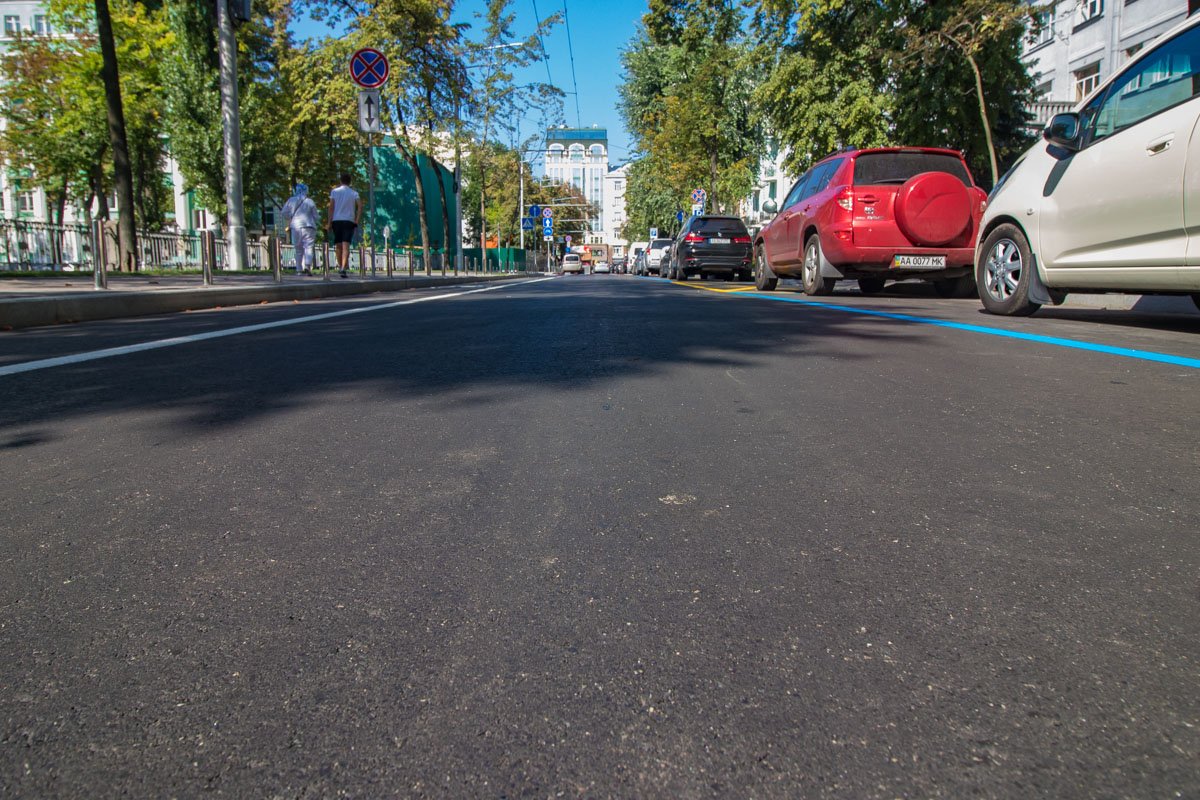 Вместо асфальта во время ремонта использовали новый, более прочный материал