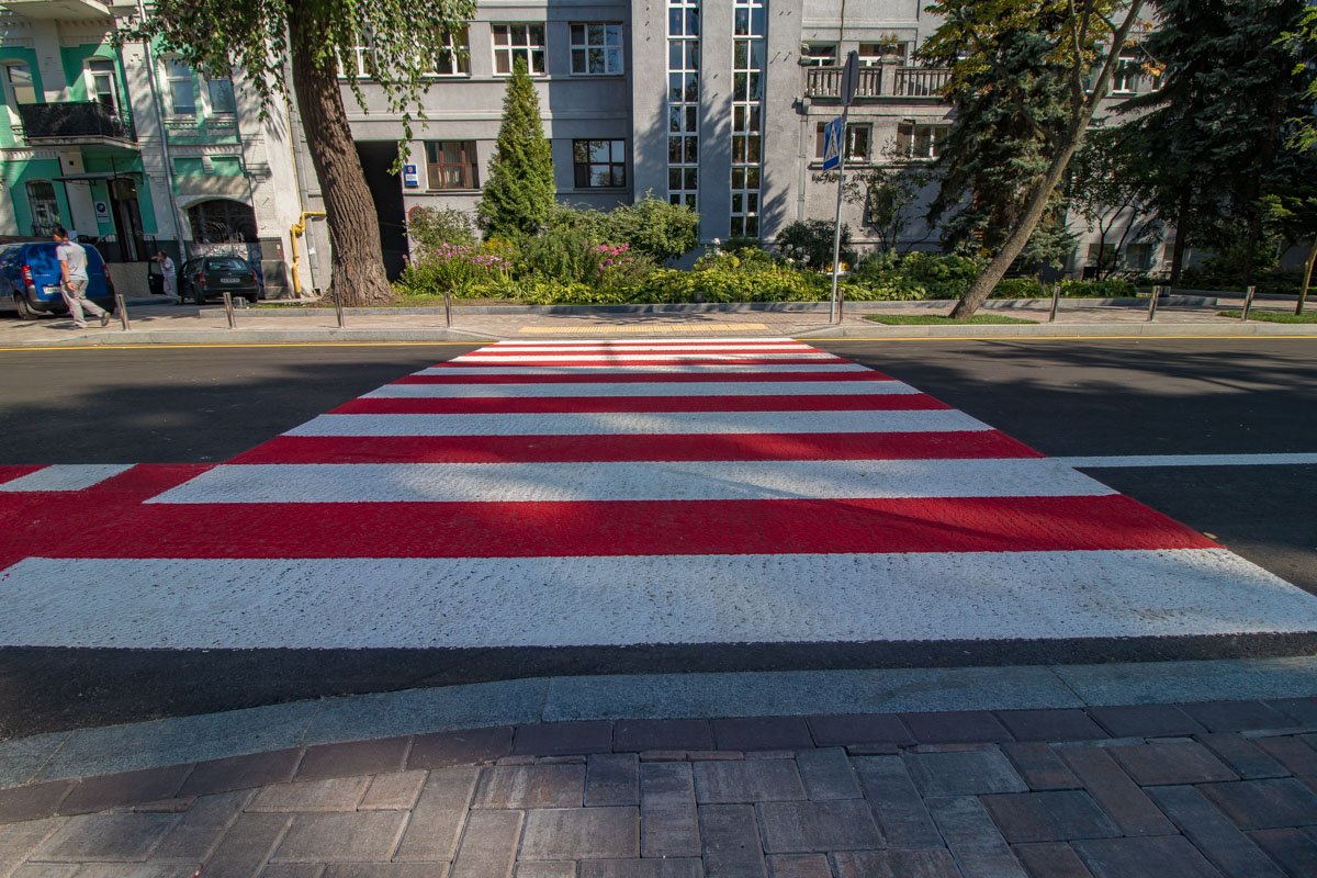 Пешеходный переход обновили 