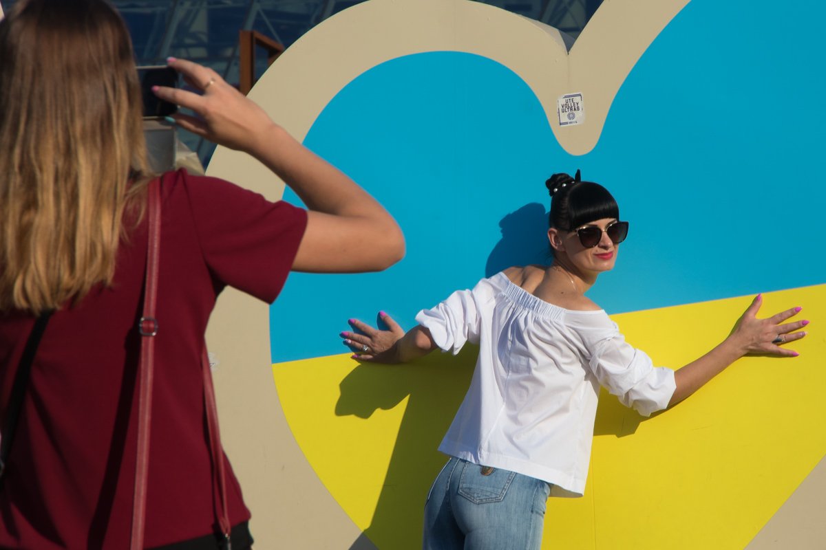 Вот так я люблю Украину! Вот так я люблю Украину!