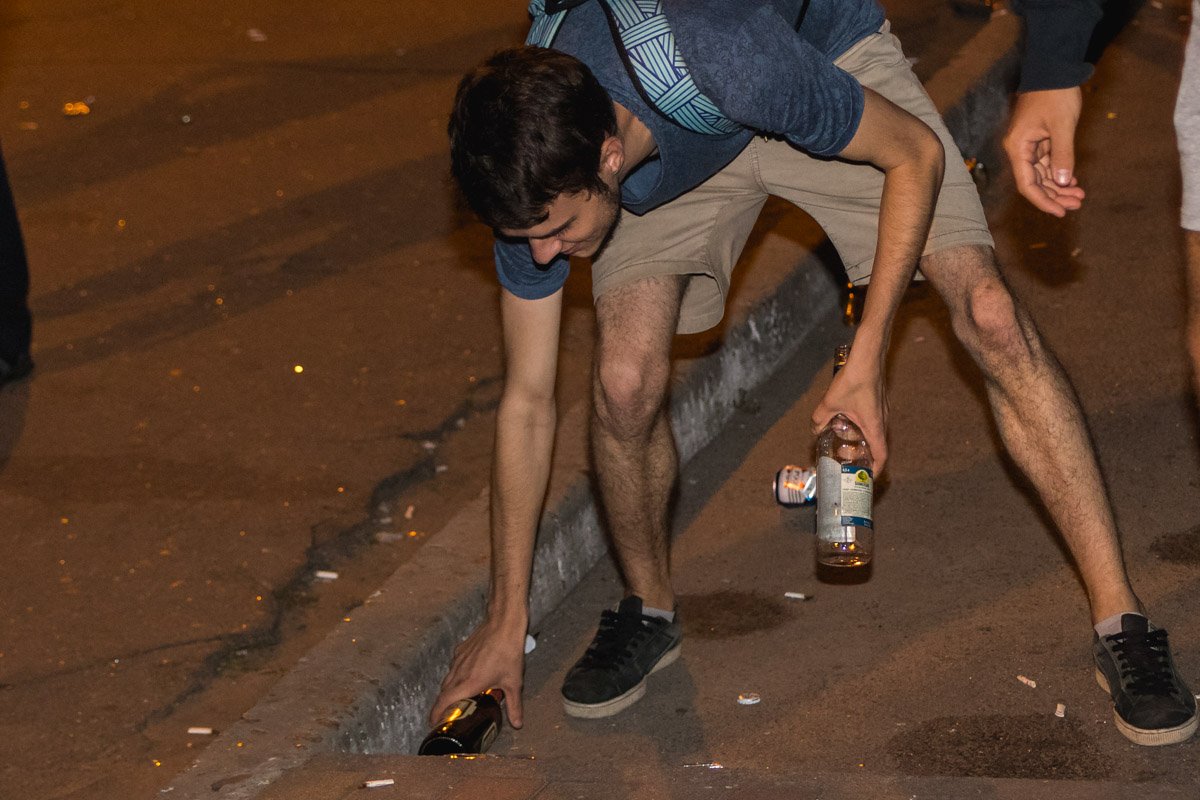 Кто-то пытался убирать за собой