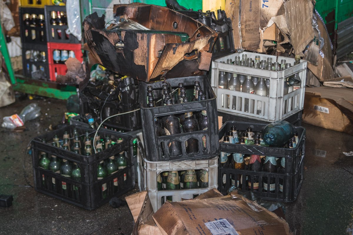 Как рассказали патрульные, этот ларек уже горел около двух лет назад Как рассказали патрульные, этот ларек уже горел около двух лет назад