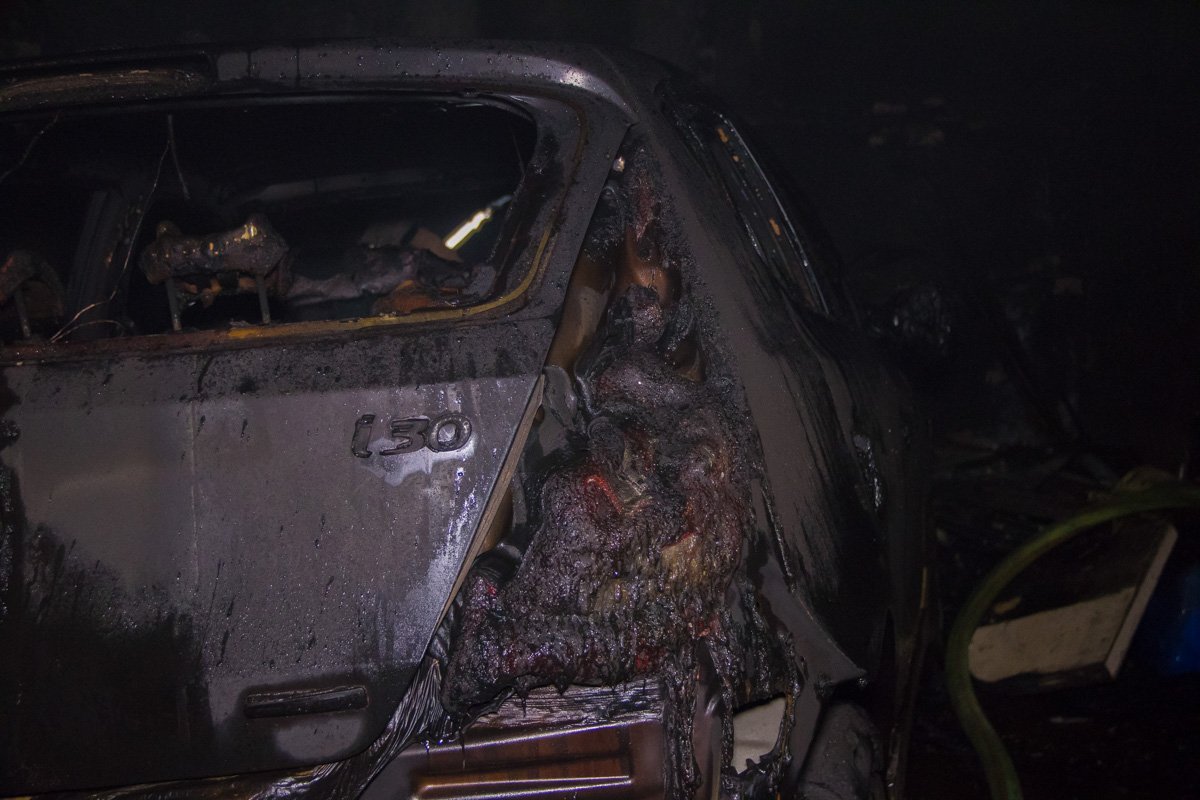 Hyundai i30 сгорел полностью