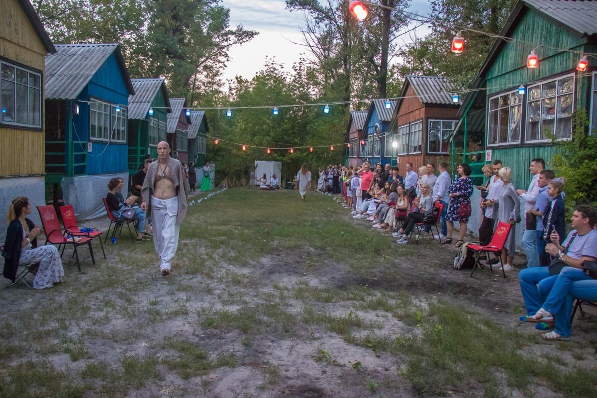 В Киеве прошел необычный модный показ В Киеве прошел необычный модный показ