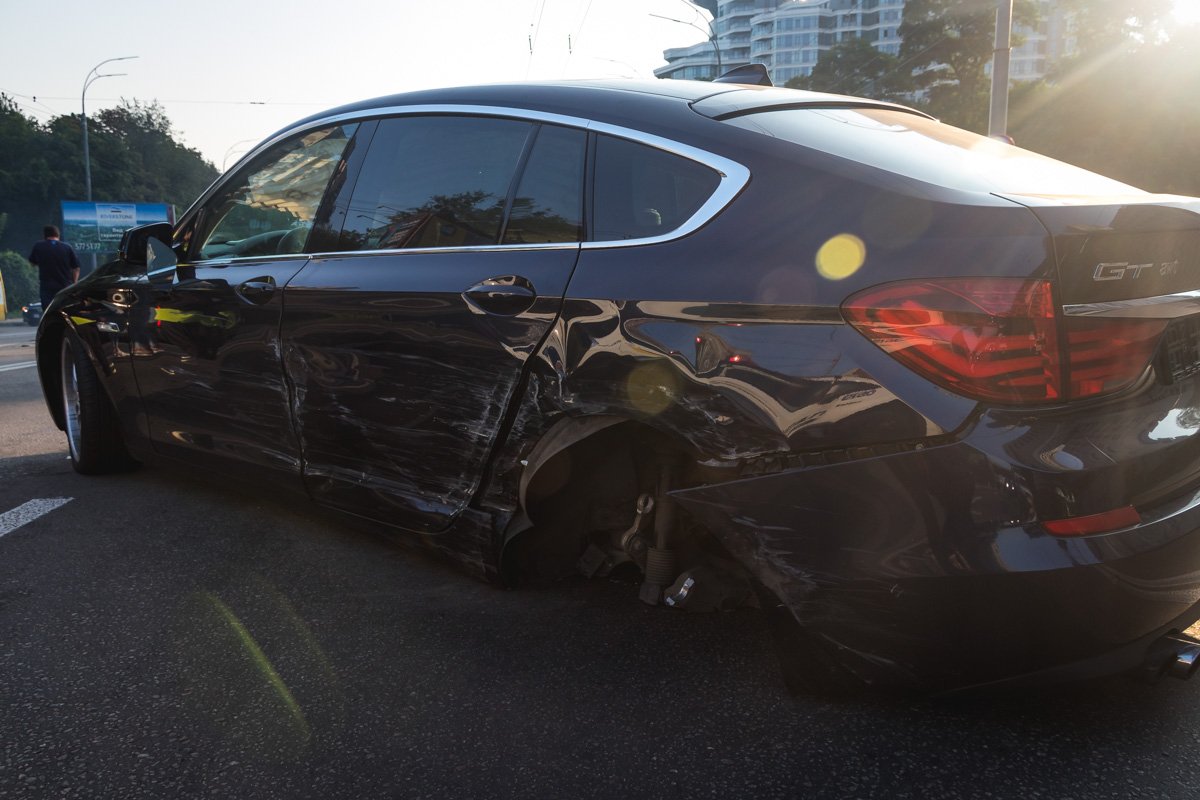 В BMW сработала подушка безопасности 