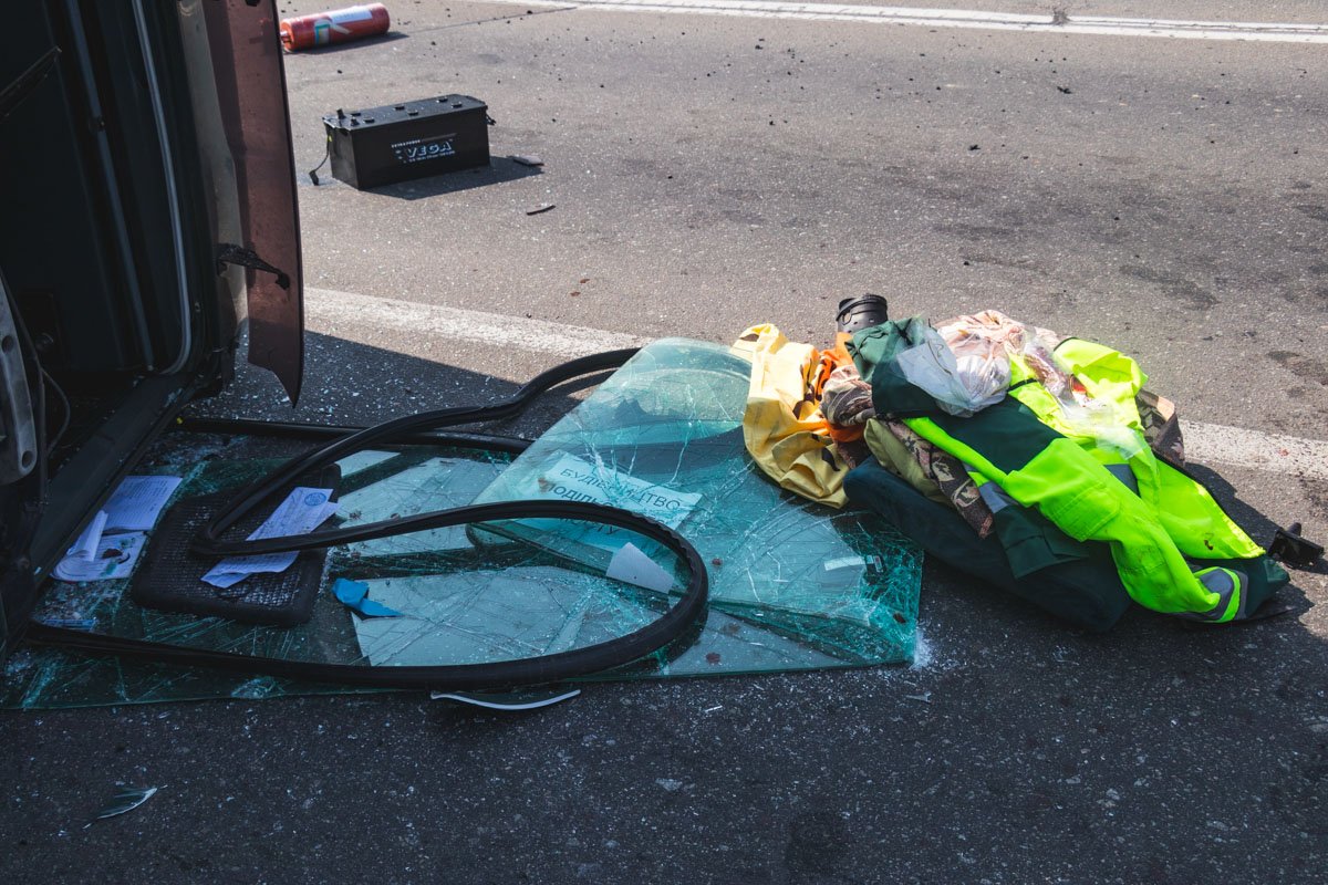 Водителя грузовика госпитализировали