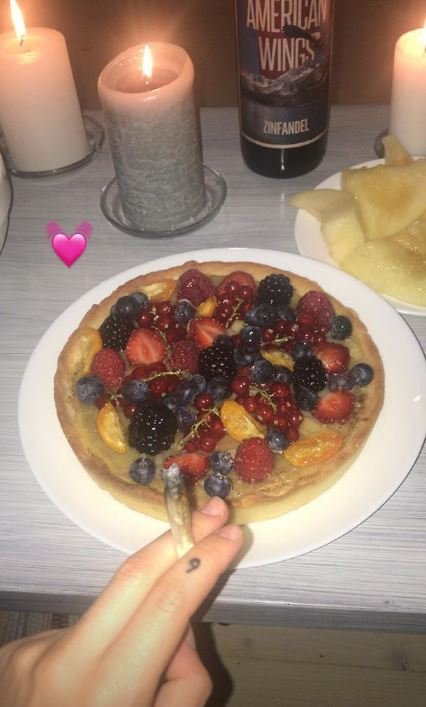 Двойной суицид в Днепре: кем были парень и девушка из Киева и их последние фото в Instagram 5