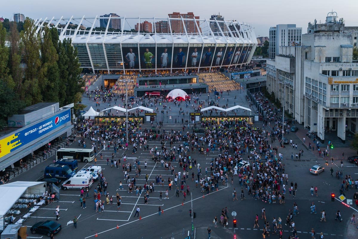 В Киев с концертом приехали американские рокеры Imagine Dragons