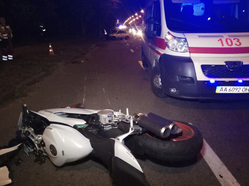 Авария произошла примерно в 21:10