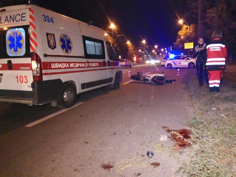 На месте работали медики, полиция и следственно-оперативная группа