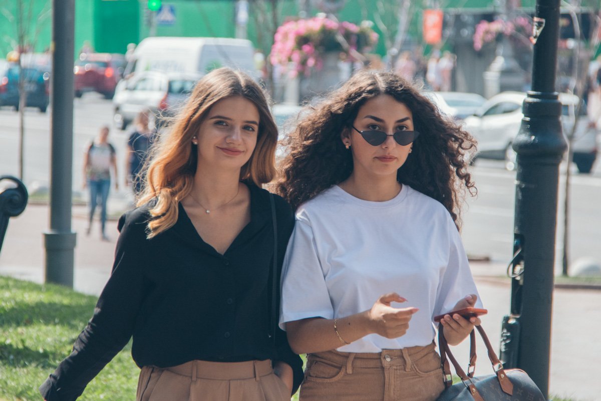 Самые яркие девчонки всегда улыбаются Информатору Самые яркие девчонки всегда улыбаются Информатору