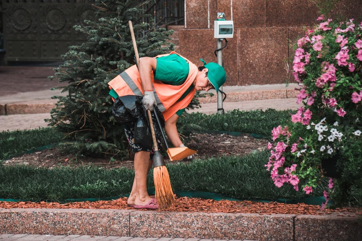 Мусору тут не место