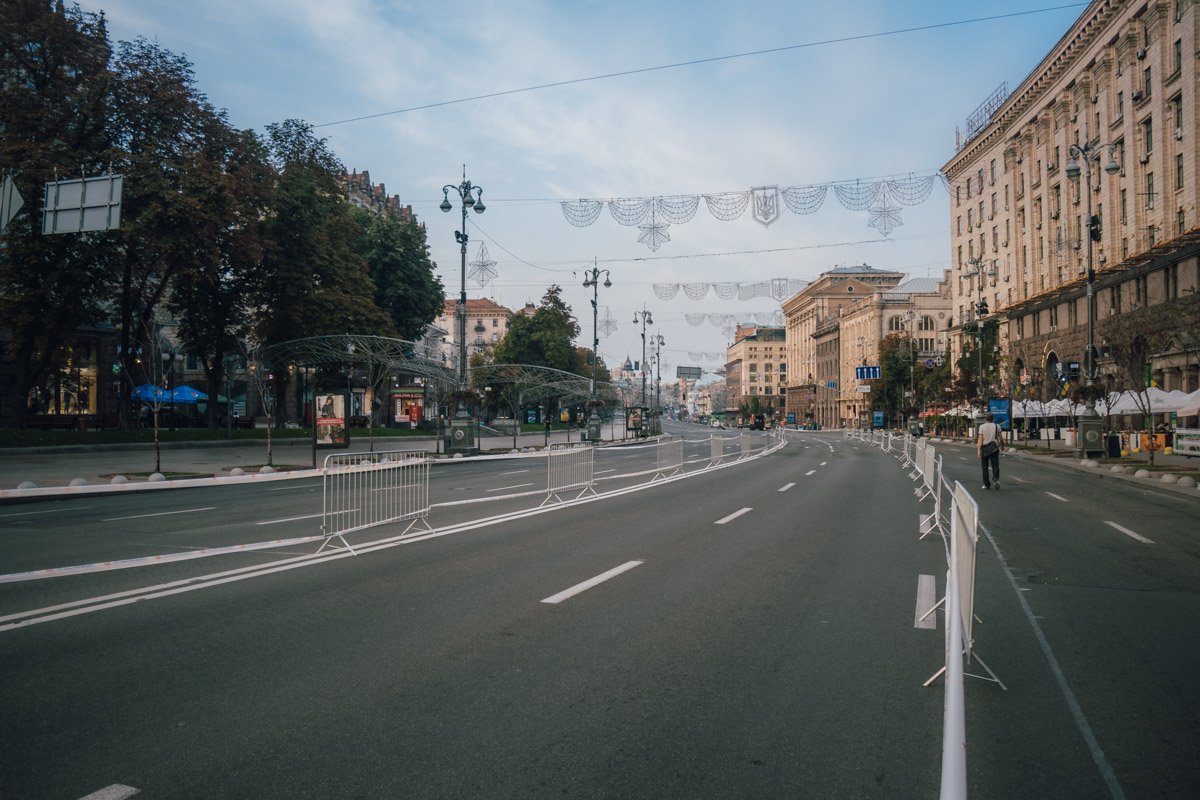 Уже в 09:00 гонщикам дадут старт