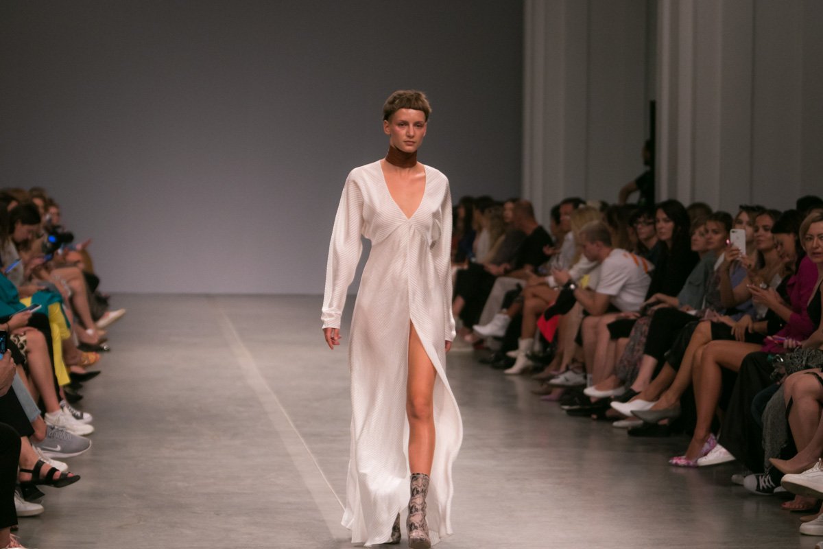 Стиль сафари - идеальная униформа для жарких летних дней