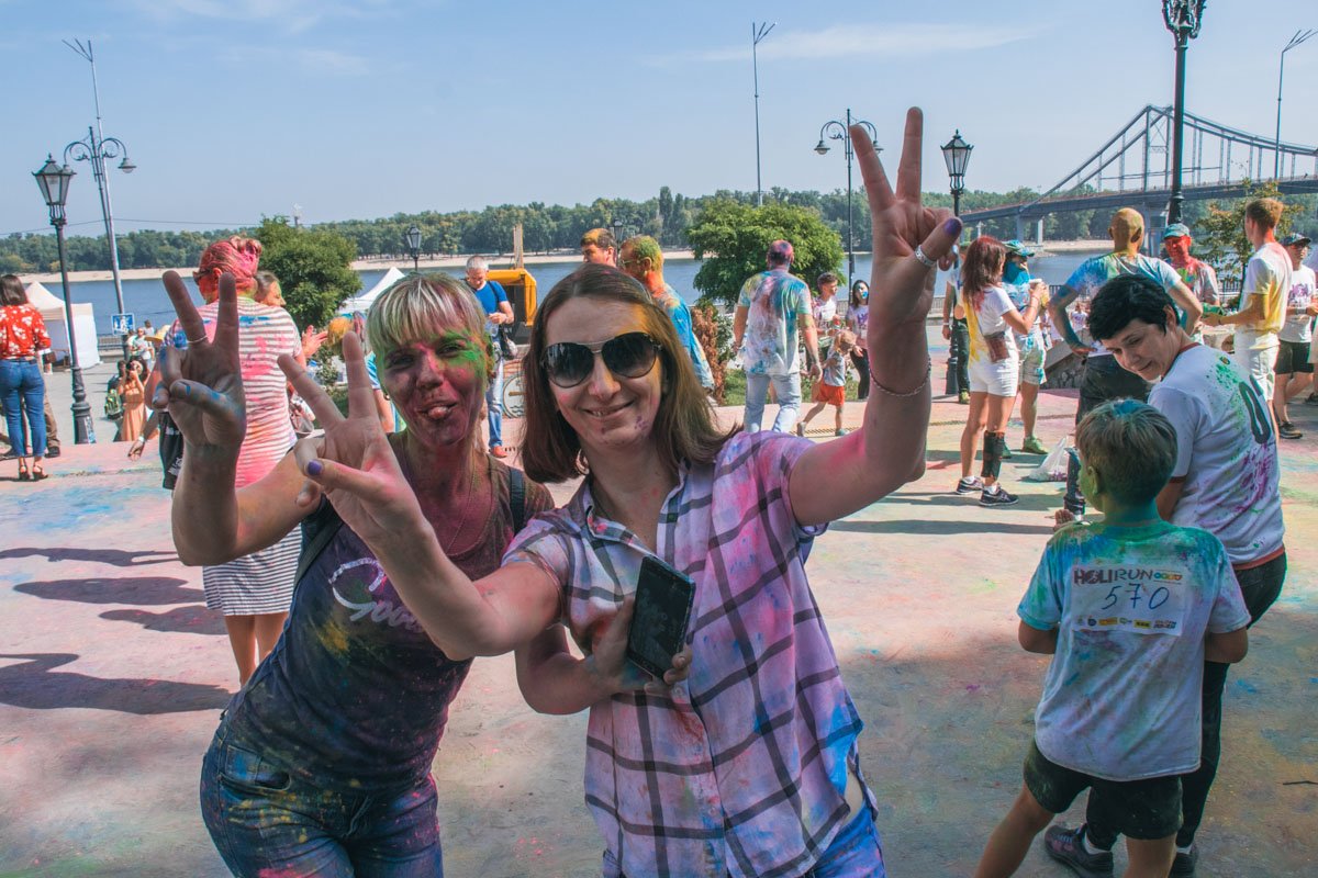 Отличная альтернатива тому, чтобы просто пролежать свой выходной на диване 