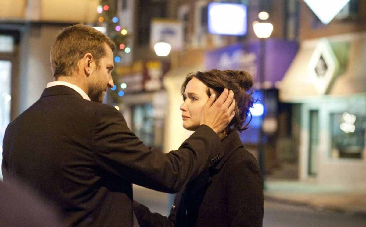 В компании друзей на ЮБК можно будет посмотреть хорошее кино на берегу Днепра