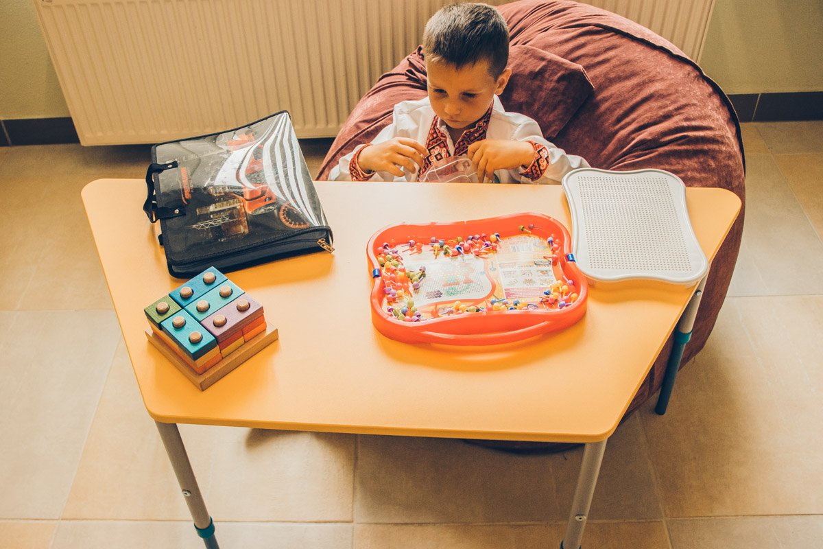 А энергоэффективное LED-освещение будет благоприятно сказываться в процессе обучения