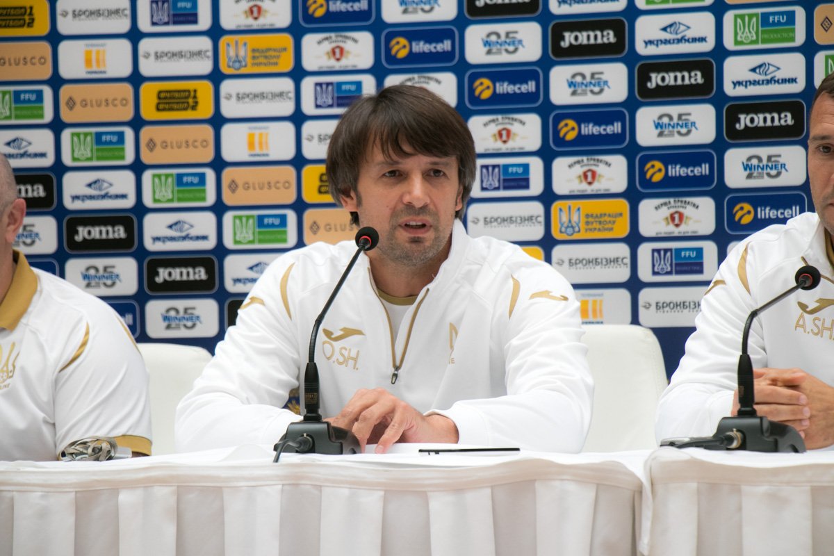 Помощник главного тренера Александр Шовковский Помощник главного тренера Александр Шовковский