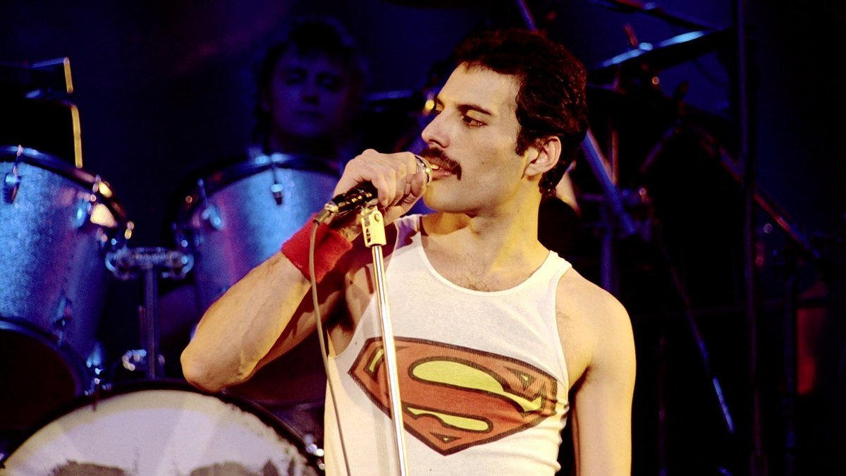 «Queen Rock Montreal», легендарный фильм-концерт великих музыкантов
