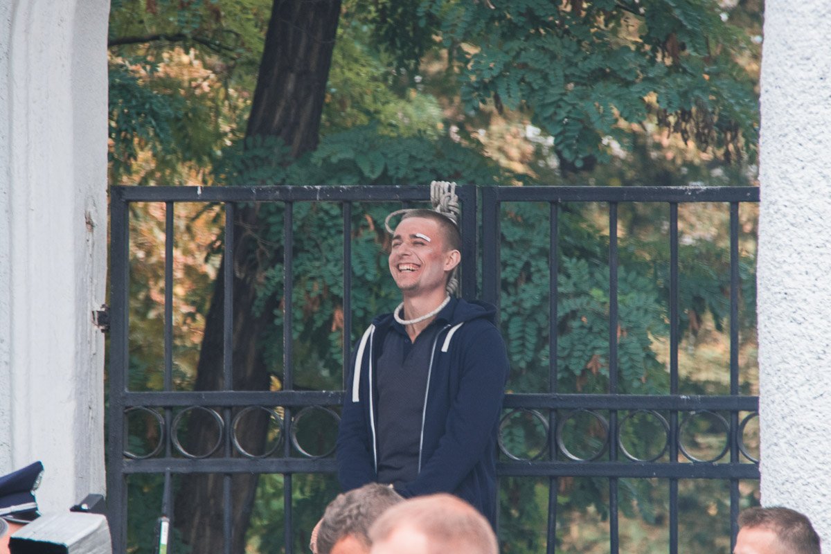 Мертвый мужчина оказался живой Мертвый мужчина оказался живой